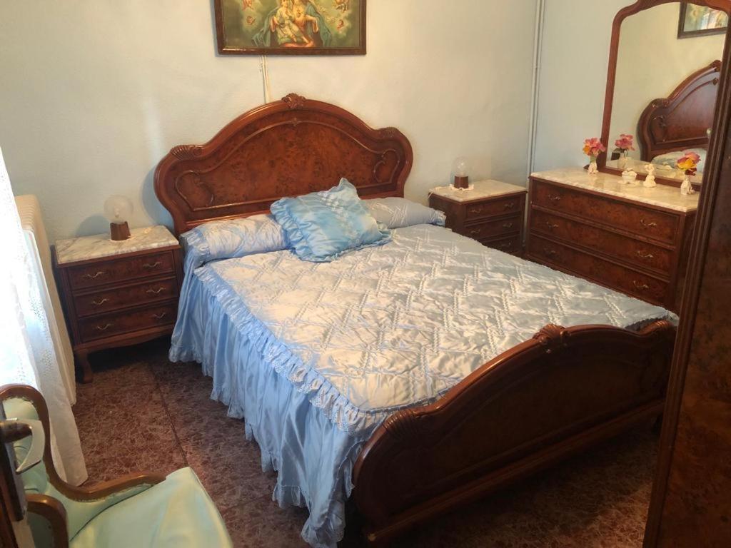 La Chimenea De La Tia Engracia Villa Ruidera Bilik gambar